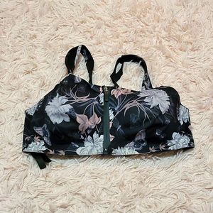 Victoria's secret sports bra -- size 36DD